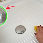 come-pulire-piatto-doccia-trucchetti