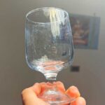 come-togliere-patina-bianca-bicchieri