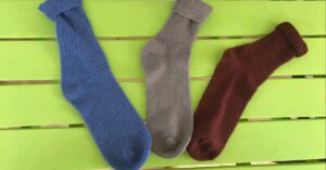 Come evitare i piedi gelidi in inverno con rimedi naturali e casalinghi